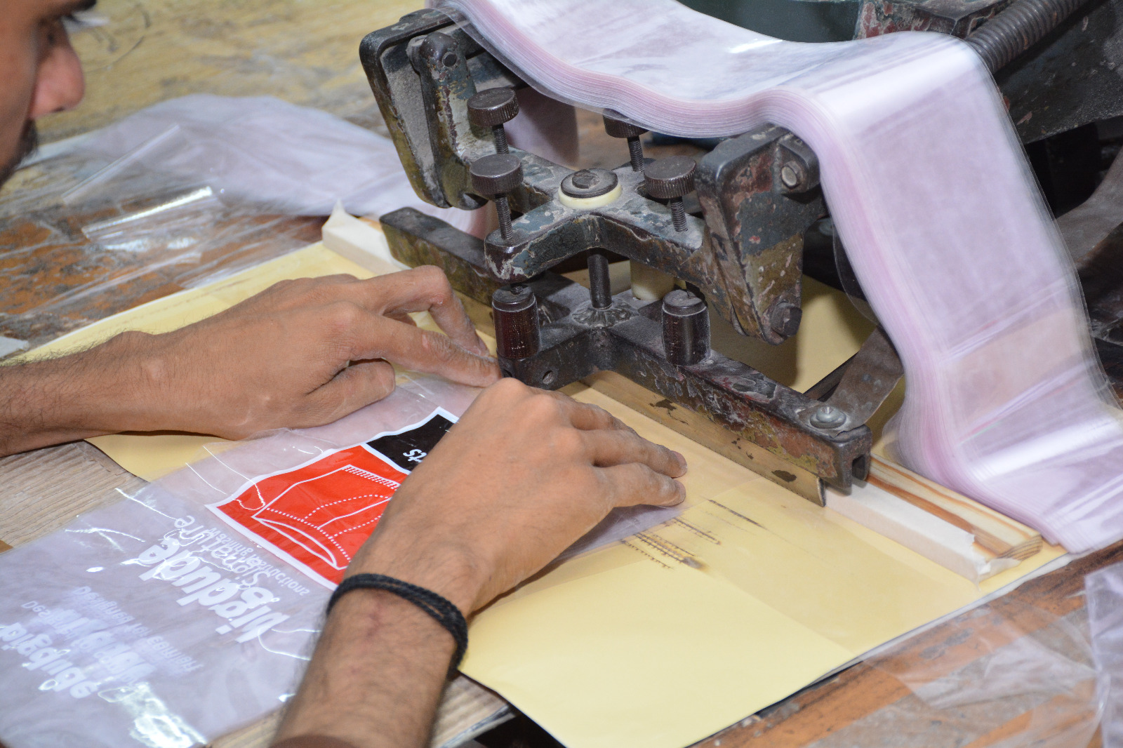 12e7a9d2-c3ed-44aa-965e-4ecd76ad8e12