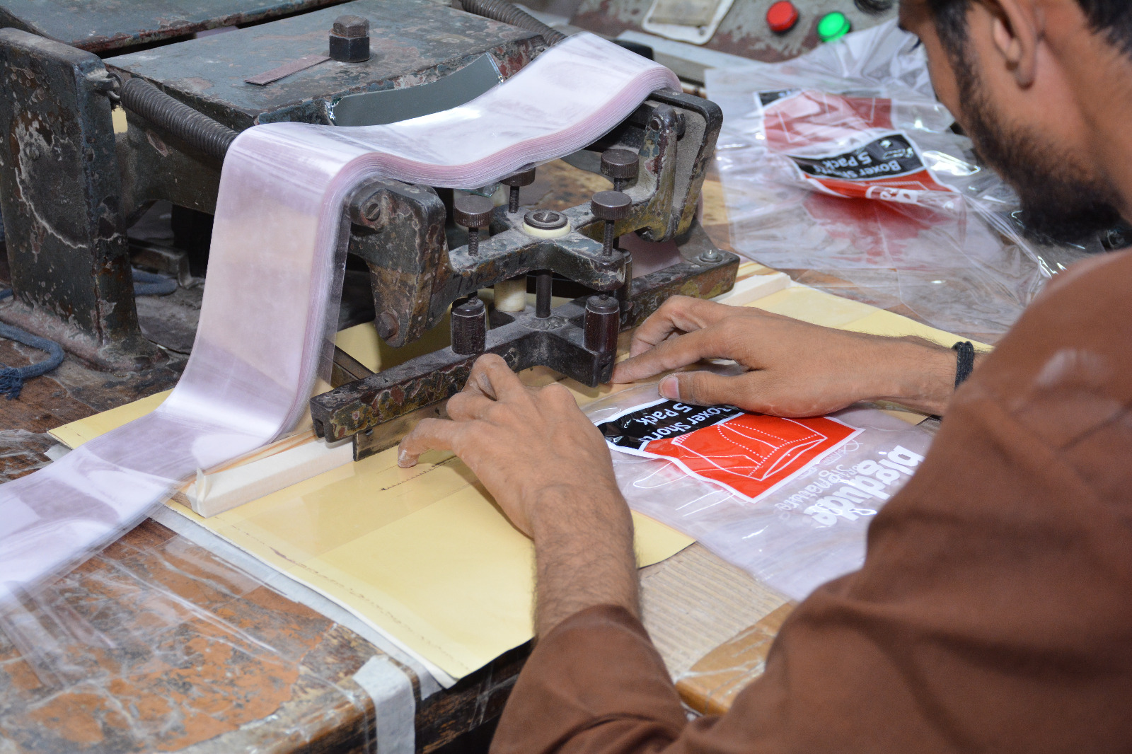 acf3ad63-5033-4b0c-8bba-99268746367e